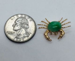 Vintage 14k Yellow Gold Green Jade & Diamond Small Figural Crab Pin 5