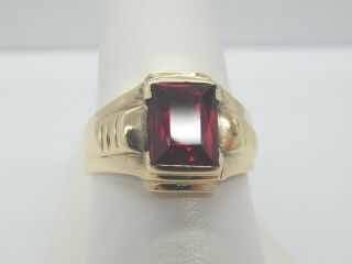 Antique Art Deco Mens Maroon Stone Signet Birthstone Ring 5.  3 Grams 10kt Gold