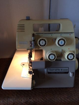 Vintage Electronic Bernette 334D Made for Bernina Sewing Machine 2