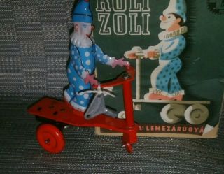 Vintage Tin Litho Wind Up Clown Roli Zoli Lemezarugyar Hungary