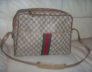 Authentic Vintage 70s Gucci Gg Web Supreme Vinyl Extra Large Shoulder Bag Italy