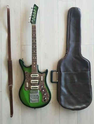 Ural 650 Soviet Very Rare Vintage Electric Guitar Green Series Ussr 70s