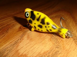 VINTAGE FISHING LURE HEDDON TOP SONIC 300 BLACK YELLOW COACHDOG CIRCA 1966 - 1969 8