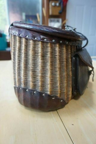 MACMONIES hand made split wicker,  buck stitched creel w/ front pouch Portland OR 4
