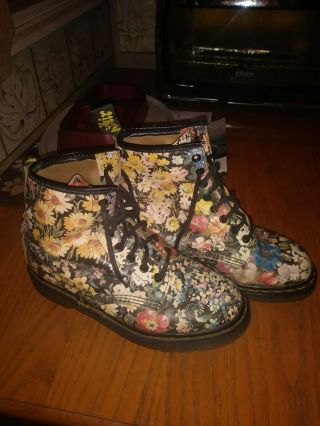 Vtg Rare Doc Dr Martens Boots Sienna Miller Hippy Meadow Flowers Uk 7 Us 9