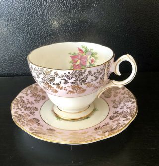 Queen Anne Fine Bone China England Tea Cup Saucer Pink Gold Floral Scalloped 3