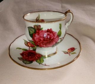 Vintage Elizabethan Tea Cup & Saucer,  Bone China England,  Red Roses