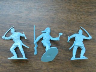 Marx 1950 ' s flat light blue pioneers/cavalrymen X20 - all 9 poses 4