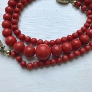 VERY FINE Heavy Vintage Red Coral Bead Necklace w Gilt Silver Clap - WOW 1940s 3