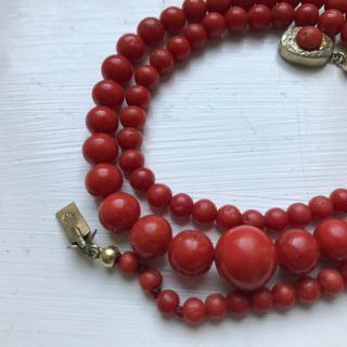 VERY FINE Heavy Vintage Red Coral Bead Necklace w Gilt Silver Clap - WOW 1940s 4