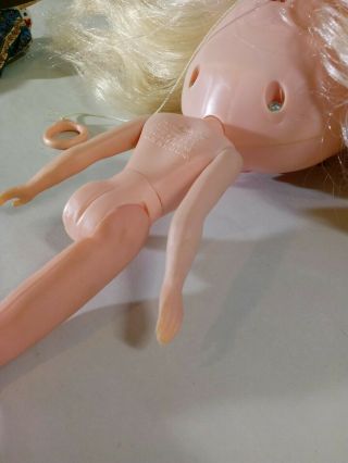 Vintage 1972 Blonde Kenner Blythe Doll Eyes Work Hair Dress Cracked Torso No Leg 9