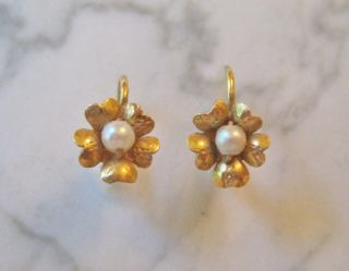 Exquisite Victorian 18k Gold Pearl Flower Earrings