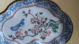 ANTIQUE CHINESE CANTON ENAMEL ON COPPER BIRD IN FOLIAGE LOBED BOWL C1900 4