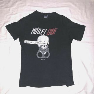 Motley Crue Vintage T Shirt 1983 Shout At The Devil Skull Handcuffs 80s