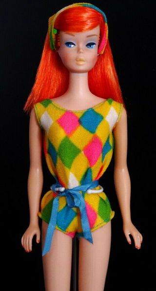 VHTF Vintage Scarlet Flame LOW Color Color Magic Barbie Doll N/ 2