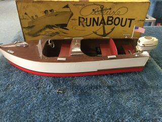 Vintage Craft Models Mcmanus 21 Inch Assembled Deluxe Runabout Boat With Motor