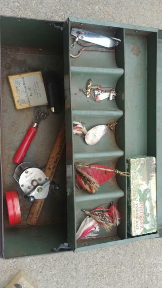 Antique Fishing Lure Tackle Box & Contents 8