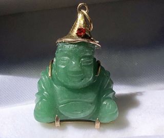 Vintage Jade Buddha And 18k Gold Pendant With Hat 8g