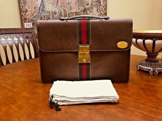 Gucci Italia True Vintage Dark Brown Leather Briefcase / Attache / Portfolio