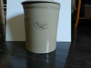 Vintage 1 Gallon Medalta Potteries Crock Pot With Lid