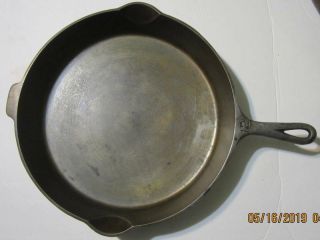 Vintage Griswold 12,  Small Cross,  Cast Iron Frying Pan/skillet,  Model 719a