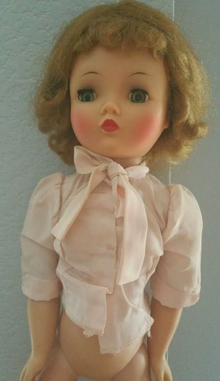 Vintage Madame Alexander Blonde Cissy Doll W/ Clothes