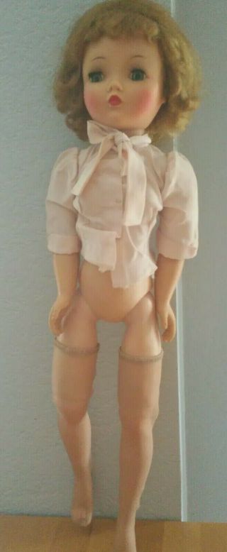 Vintage Madame Alexander Blonde Cissy Doll w/ Clothes 3