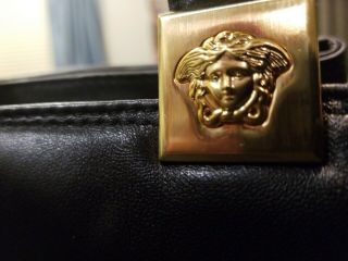 VINTAGE GIANNI VERSACE BAG MEDUSA BLACK 1mil AUTHENTIC.  ✌?? 4