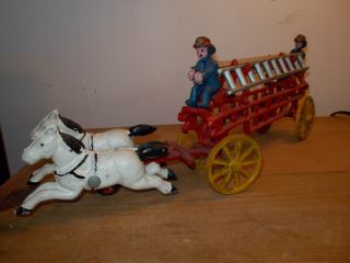 Vintage Cast Iron Horse Drawn Fire Ladder Wagon 2 Horse,  2 Ladder,  Two Firemen