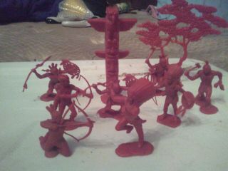 Vintage Marx Ft.  Apache Playset Blood Red Indian Warriors 1960s