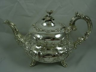 Stunning Victorian Silver Tea Pot,  1849,  775gm