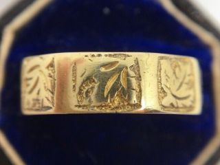 Unusual Ornate Antique 18ct Yellow Gold Leaf Band Ring