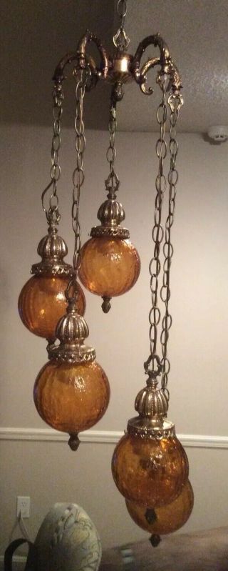 VINTAGE MCM MID CENTURY RETRO GOLD 5 LIGHT CRACKLE GLASS HANGING SWAG LAMP 2