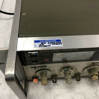 Vintage HP Hewlett Packard 8640B Signal Generator and 4