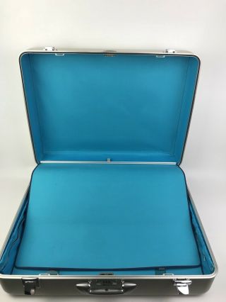 Vintage Zero Halliburton Aluminum Hard Case Luggage Briefcase 24 " X 18 " X 7 "