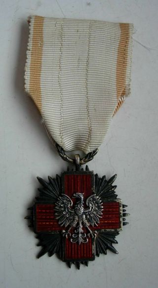 Poland Polish Red Cross Polish Medal Early After Wwii Type Silver Type 3rd Class