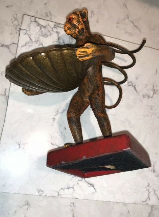Vintage Petites Choses Cast Iron Monkey Holding Shell Statue Figurine 5.  5 