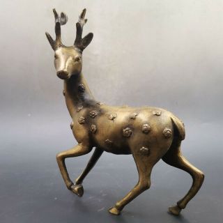 A Vivid Sika Deer Sculpture Made Of Ancient Chinese Bronze
