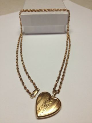 VINTAGE 14K GOLD HEART LOCKET PENDANT NECKLACE,  14K CHAIN 24 3/4 INCHES 10