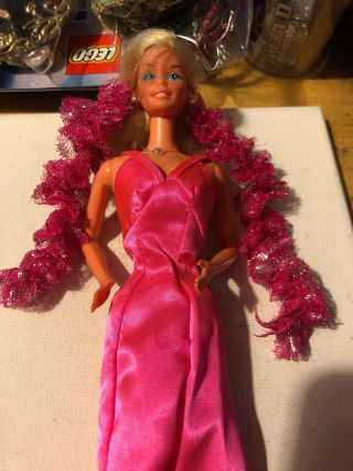 Vintage SuperStar Barbie Doll 9720 Pink Star 1976 Taiwan Star 2