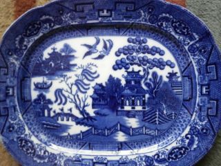 Antique Allertons Willow pattern 11 1/2 