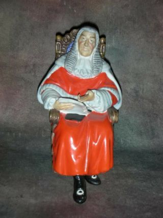 Collectable Antique England Royal Daulton Decorative Statuette Figurine " Judge "