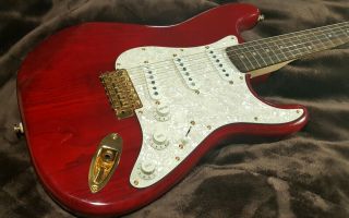 Fender Squier ProTone Stratocaster Korea CrimsonRed Rosewood Gold 90s Vintage NM 3