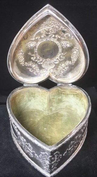 Theodore B.  Starr Sterling Silver Heart Shaped Jewelry Box Casket 9