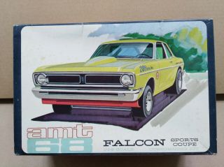 Vintage Amt 1968 Ford Falcon In 1/25th Scale.