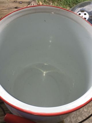 Vintage White Enamel Ware Bucket Diaper Pail w/ Handle Chamber Pot Red Trim 5