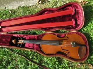 Vintage Stradiuarius Violin,  Full Size,  Model,  Case