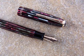 Vintage 1941 Striped Duofold Red Pearl Parker Vacumatic Fountain Pen Restored