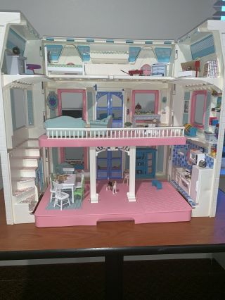 Vintage 1993 Fisher Price Dream Doll House And Fully Upgraded 7