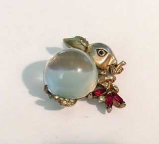 1940’s Sterling Trifari Jelly Belly Rabbit Pin With Lucite Body